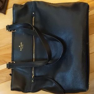 EUC Kate Spade Cobble Hill Taylor Tote, Black, With Dust Cover.